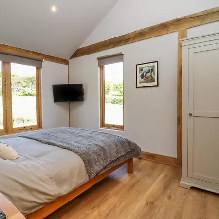 Ulverston House Annex Tatil Evi